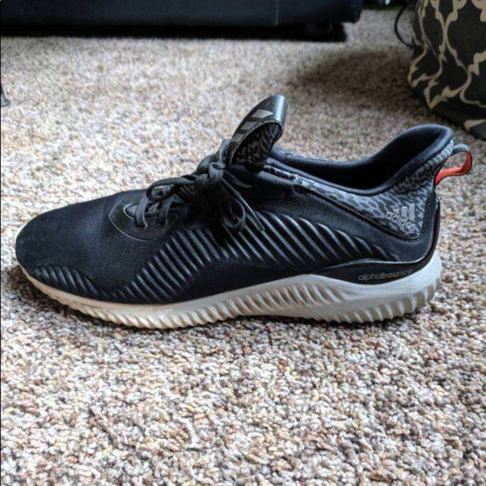 Adidas Alphabounce shoes